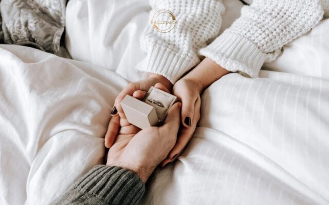 Tặng nhẫn bạc có ý nghĩa