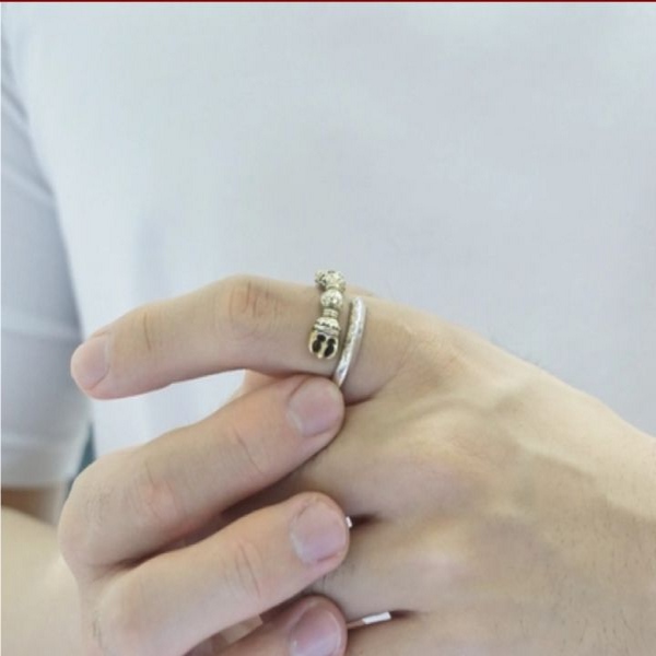 Nhẫn bạc nam giá bao nhiêu